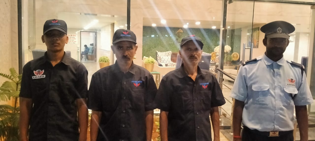 Event bouncers and crowd management